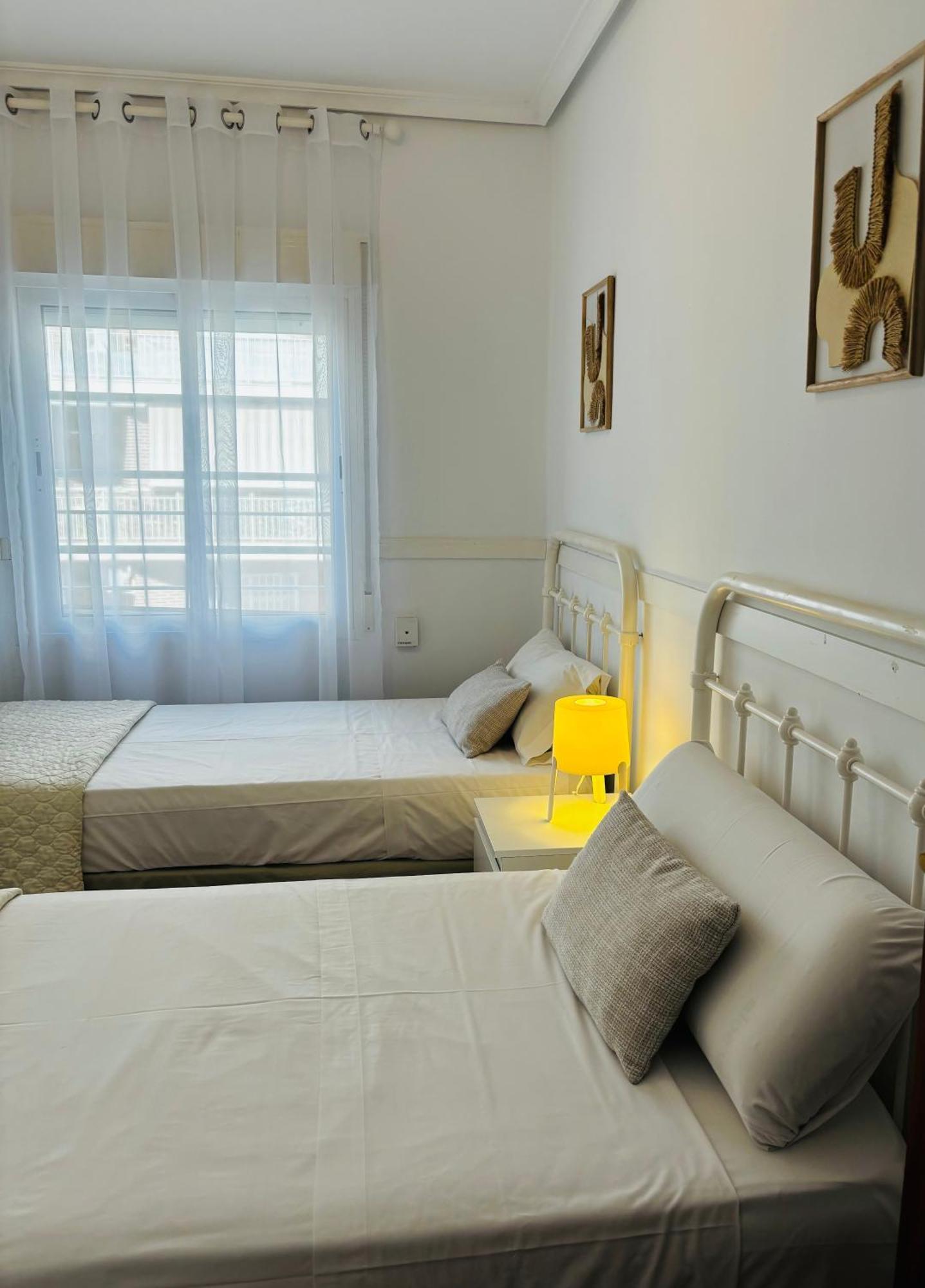 Travel Habitat Mestalla Valencia Ngoại thất bức ảnh