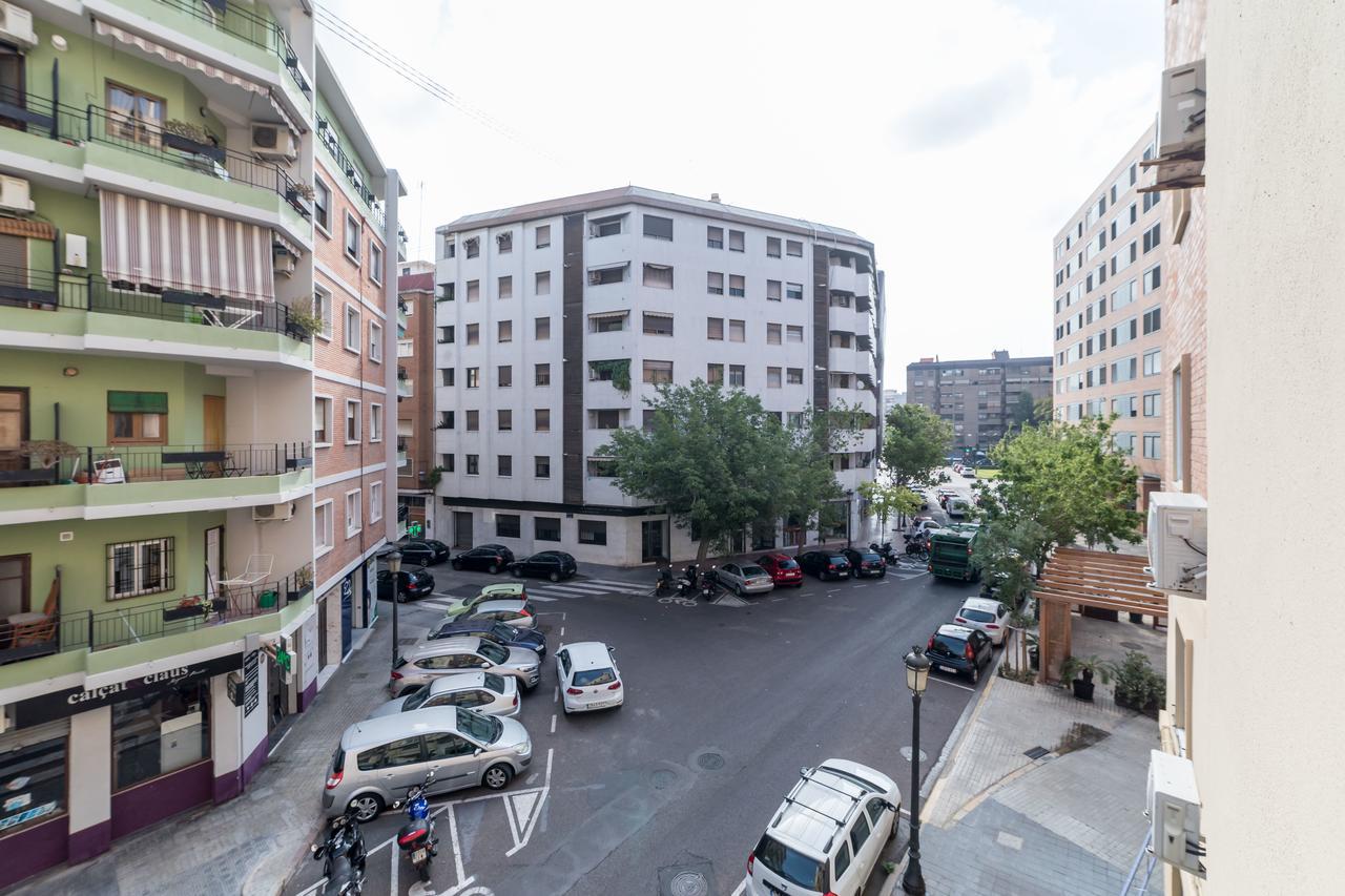 Travel Habitat Mestalla Valencia Ngoại thất bức ảnh
